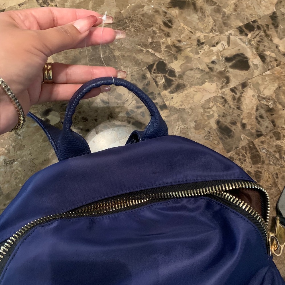 Backpack 🎒 - Picture 6 of 8
